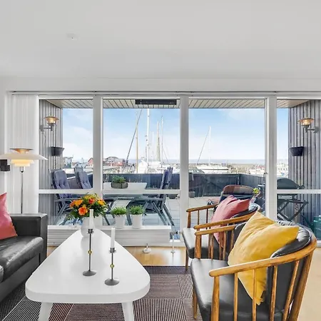 Hébergement de vacances Two-bedroom In Tranekar