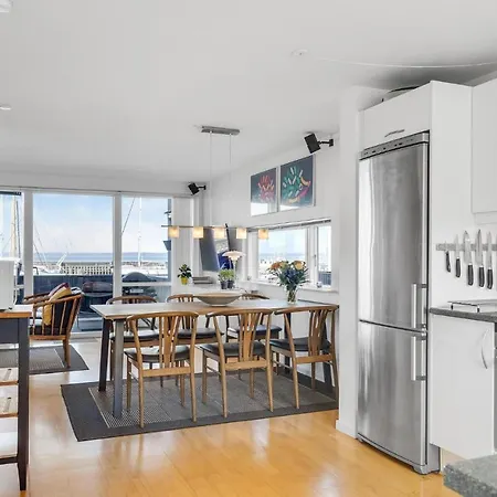 Two-bedroom In Tranekar