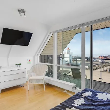 Two-bedroom In Tranekar 펜션
